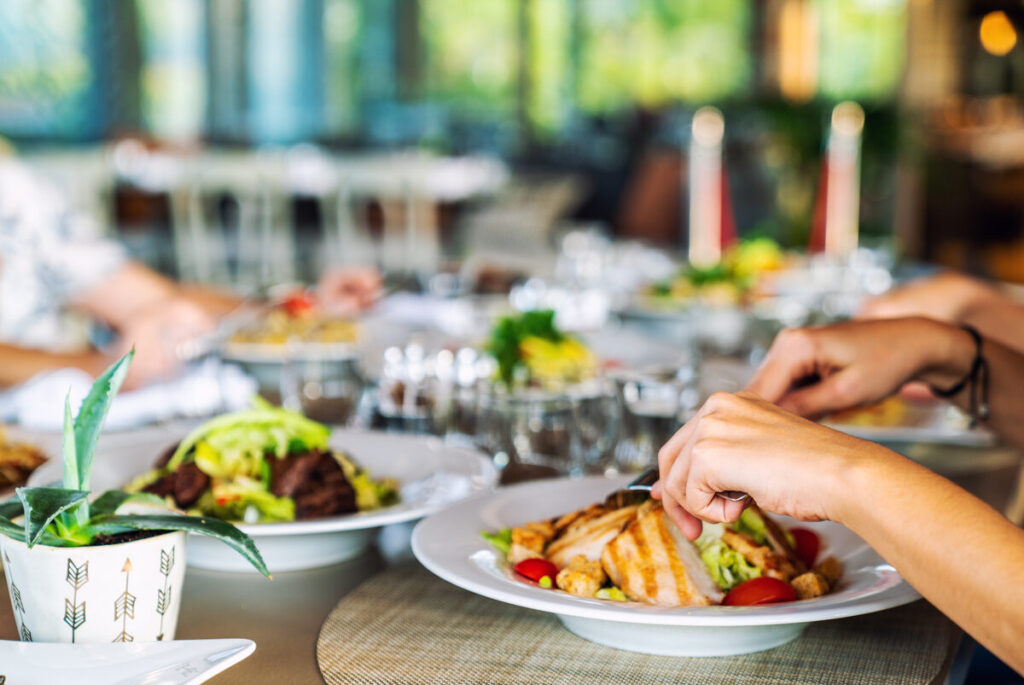 A Food Lover’s Guide to Myrtle Grove Southeast: Best Eats, Hidden Gems, and Local Flavor